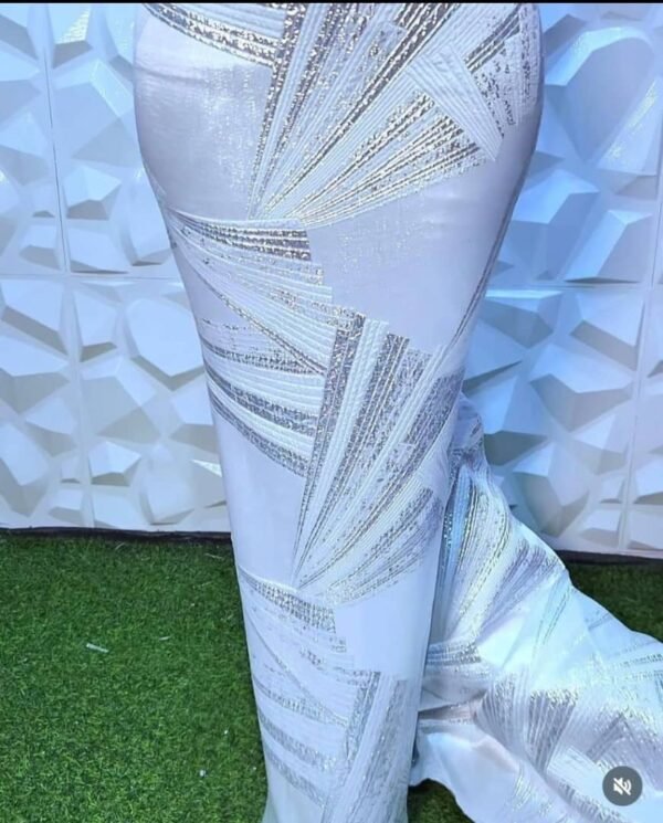 Polish Brocade - Image 9